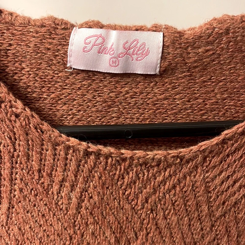Oversized Sweater - Picture 2 of 2